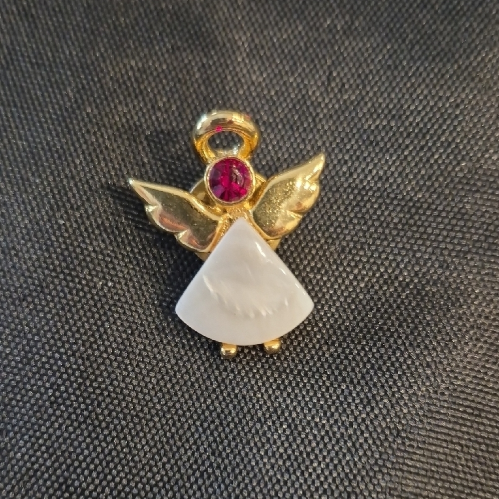 Vintage Style Gold Tone Angel Pin with Mother Of Pearl and Red Stone